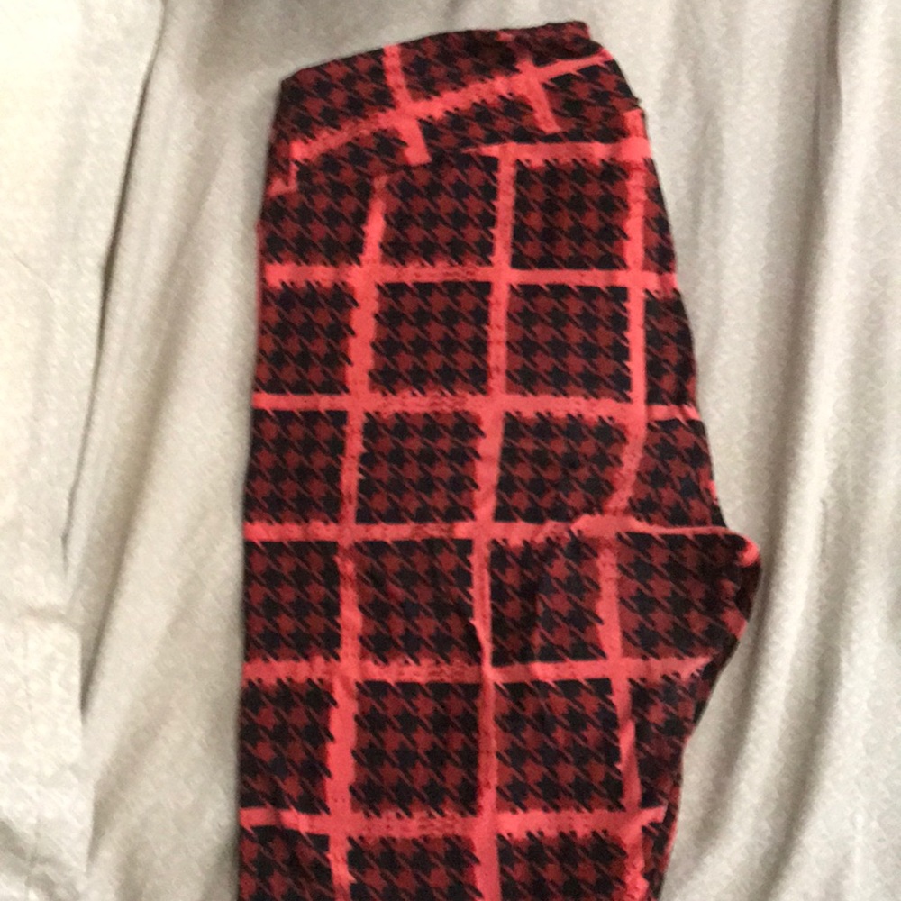 TC LuLaRoe leggings!!